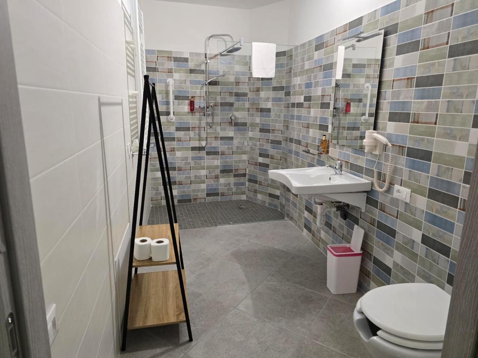 Domo Annalisa Hotell Tortolì Exteriör bild